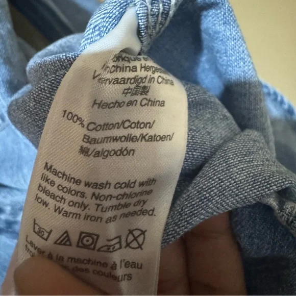 J.Crew Jeans Denim Button-Up Shirt in Light Blue - Picture 3 of 6